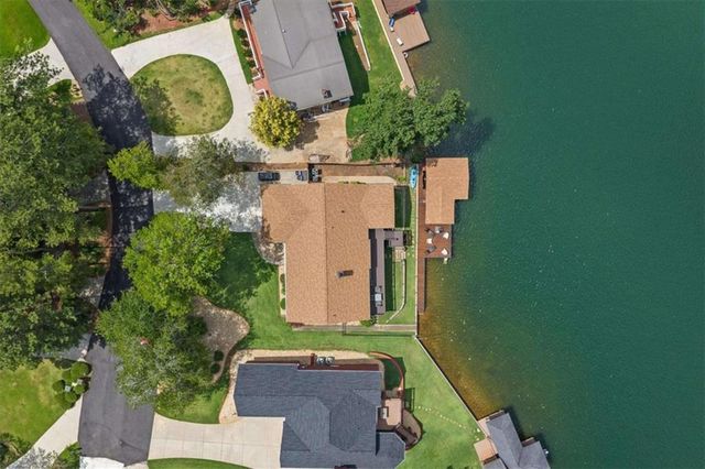 1127 Lakeshore Court, Villa Rica, GA 30180