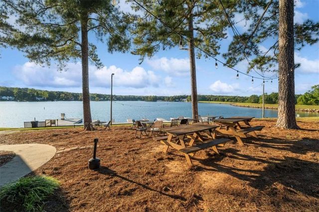 1127 Lakeshore Court, Villa Rica, GA 30180