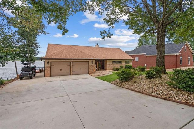 1127 Lakeshore Court, Villa Rica, GA 30180