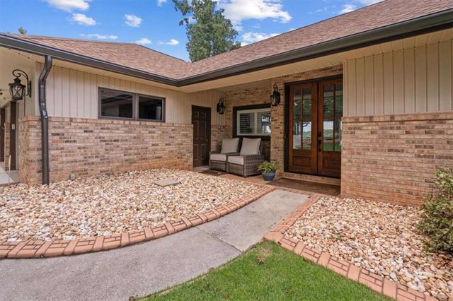 1127 Lakeshore Court, Villa Rica, GA 30180