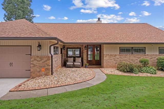 1127 Lakeshore Court, Villa Rica, GA 30180