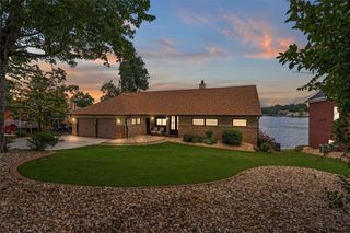 1127 Lakeshore Court, Villa Rica, GA 30180