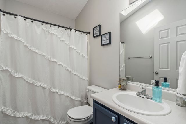 760 S Troy Avenue, Springfield, MO 65802