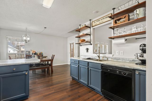 760 S Troy Avenue, Springfield, MO 65802