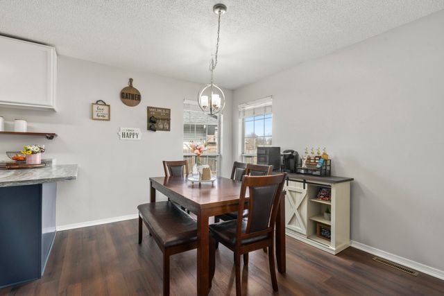 760 S Troy Avenue, Springfield, MO 65802