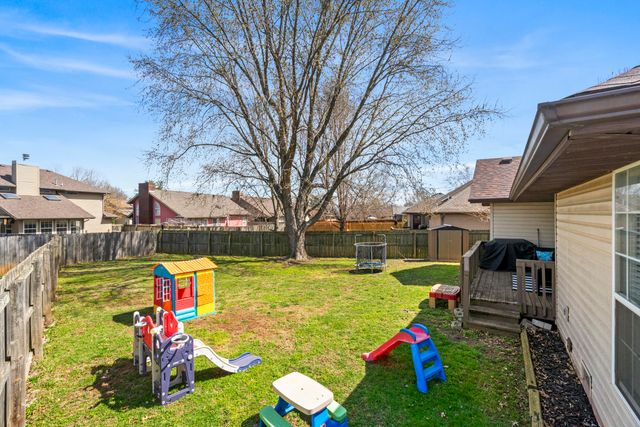 760 S Troy Avenue, Springfield, MO 65802