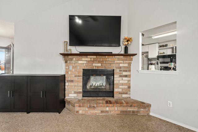 760 S Troy Avenue, Springfield, MO 65802