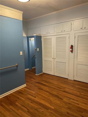 379 West Avenue, Jackson, GA 30233