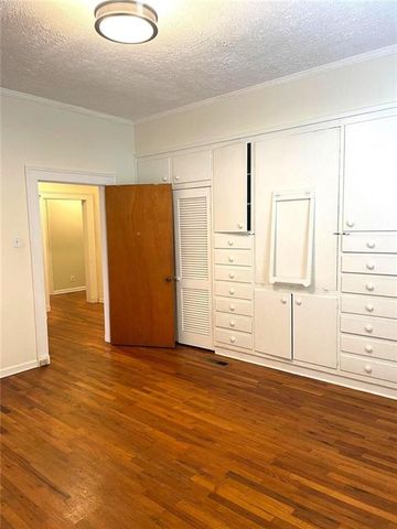 379 West Avenue, Jackson, GA 30233