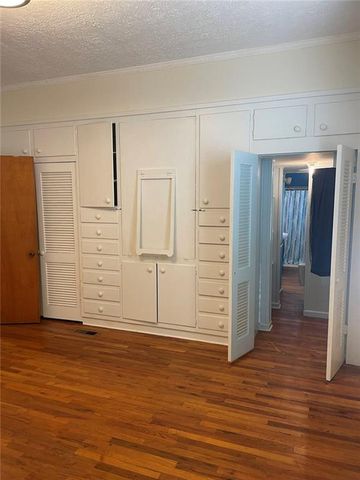379 West Avenue, Jackson, GA 30233