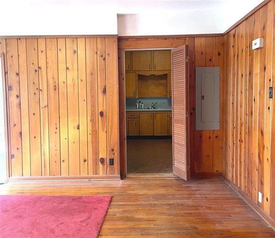 379 West Avenue, Jackson, GA 30233