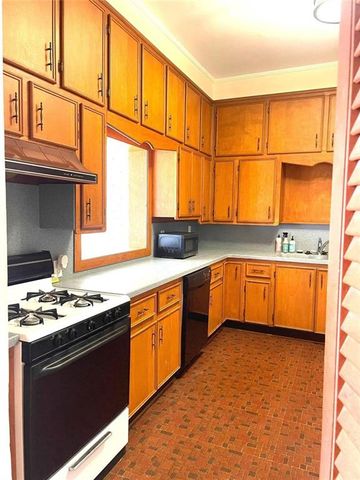 379 West Avenue, Jackson, GA 30233