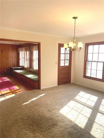 379 West Avenue, Jackson, GA 30233