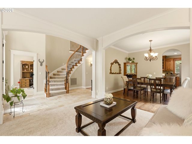 466 Ne 43RD Cir, Camas, WA 98607