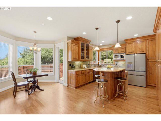 466 Ne 43RD Cir, Camas, WA 98607