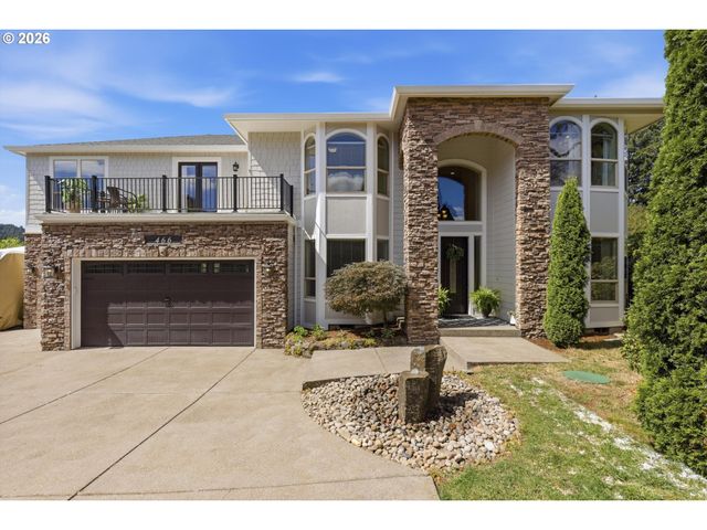 466 Ne 43RD Cir, Camas, WA 98607