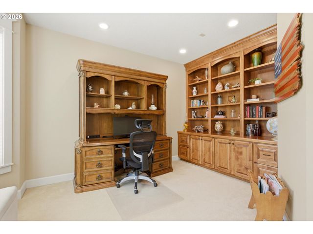 466 Ne 43RD Cir, Camas, WA 98607