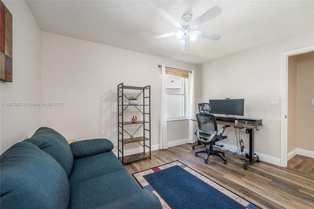12655 NW 18th Mnr, Pembroke Pines, FL 33028