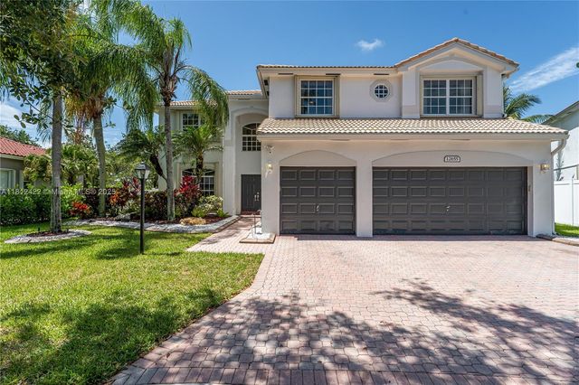 12655 NW 18th Mnr, Pembroke Pines, FL 33028