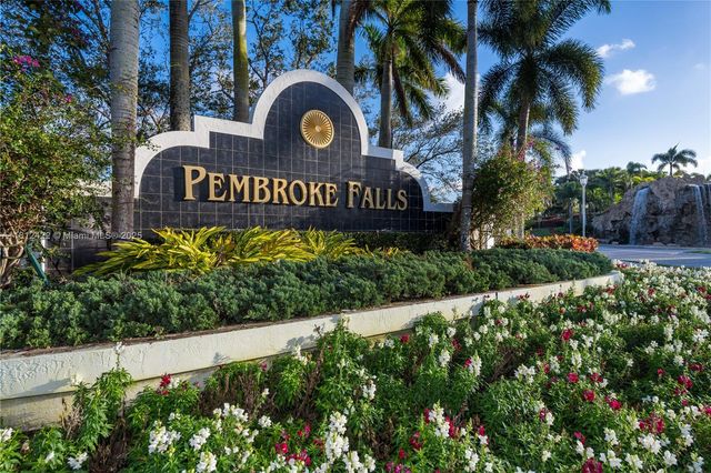 12655 NW 18th Mnr, Pembroke Pines, FL 33028