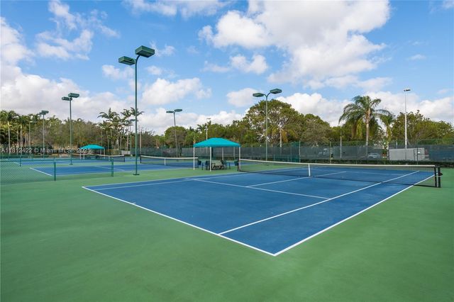12655 NW 18th Mnr, Pembroke Pines, FL 33028
