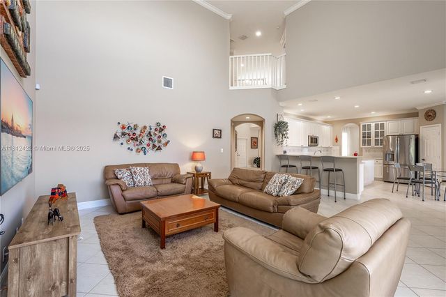 12655 NW 18th Mnr, Pembroke Pines, FL 33028