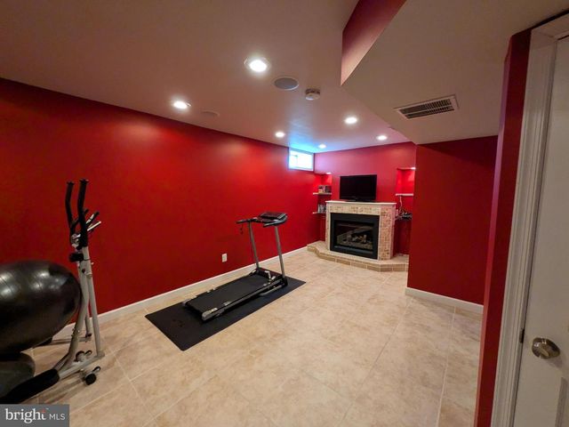 510 HENRY DR, Millville, NJ 08332