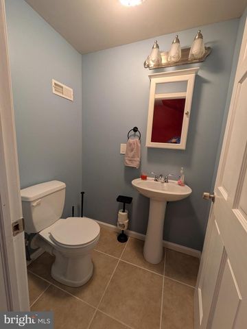 510 HENRY DR, Millville, NJ 08332