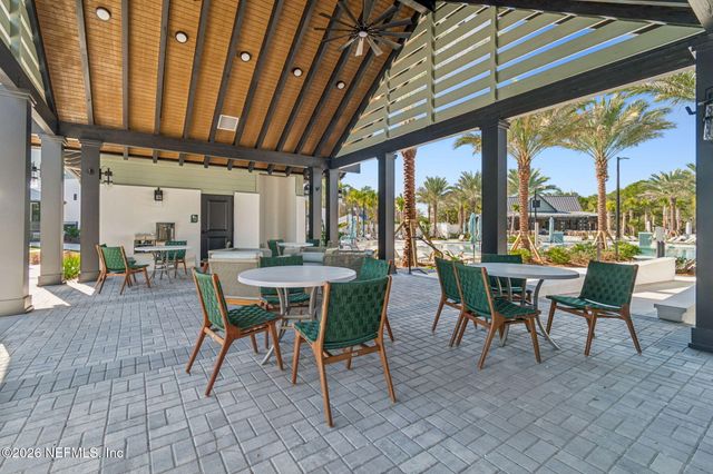 985 BLACKBERRY Lane, St. Johns, FL 32259