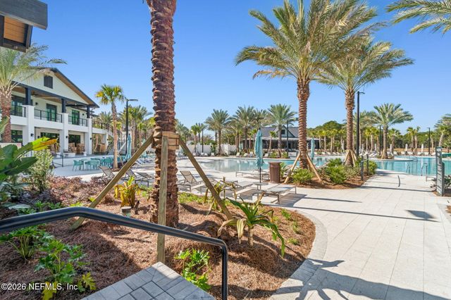 985 BLACKBERRY Lane, St. Johns, FL 32259