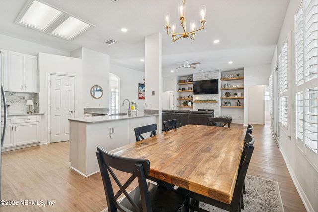 985 BLACKBERRY Lane, St. Johns, FL 32259