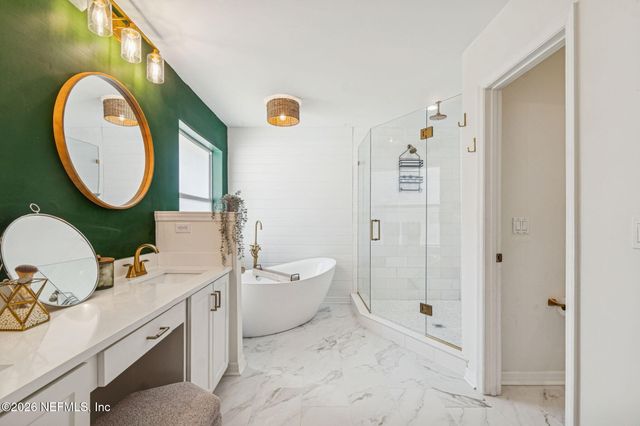 985 BLACKBERRY Lane, St. Johns, FL 32259