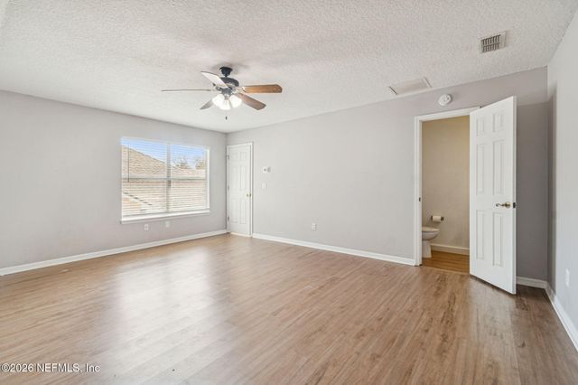 985 BLACKBERRY Lane, St. Johns, FL 32259