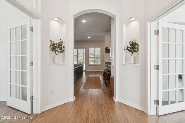 985 BLACKBERRY Lane, St. Johns, FL 32259