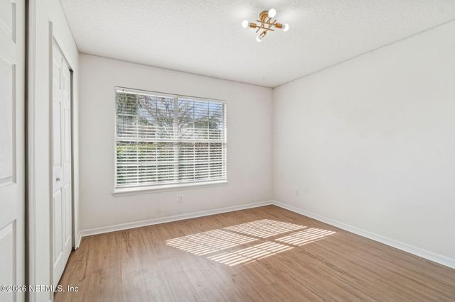 985 BLACKBERRY Lane, St. Johns, FL 32259