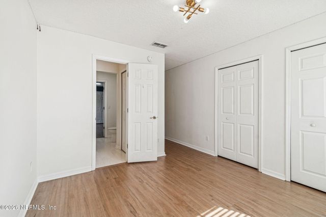 985 BLACKBERRY Lane, St. Johns, FL 32259