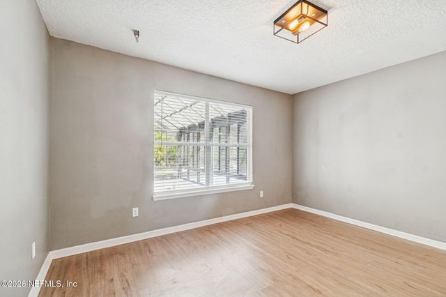 985 BLACKBERRY Lane, St. Johns, FL 32259