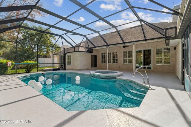 985 BLACKBERRY Lane, St. Johns, FL 32259