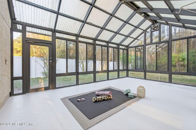 985 BLACKBERRY Lane, St. Johns, FL 32259