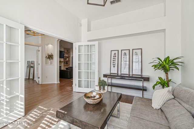 985 BLACKBERRY Lane, St. Johns, FL 32259