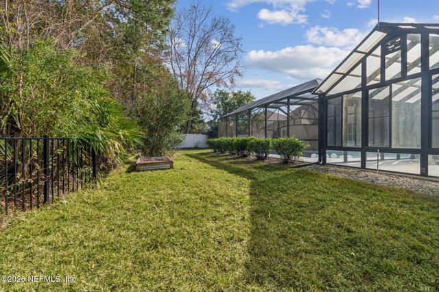 985 BLACKBERRY Lane, St. Johns, FL 32259