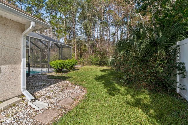 985 BLACKBERRY Lane, St. Johns, FL 32259