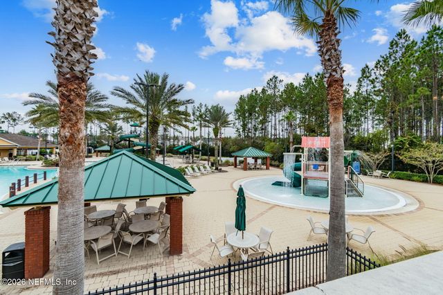 985 BLACKBERRY Lane, St. Johns, FL 32259