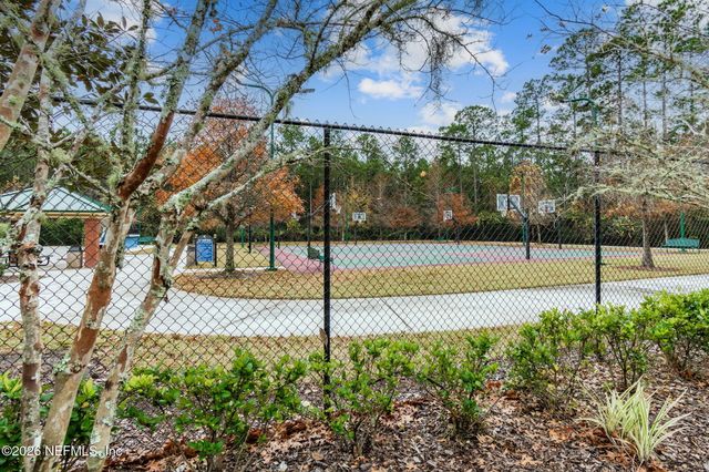 985 BLACKBERRY Lane, St. Johns, FL 32259