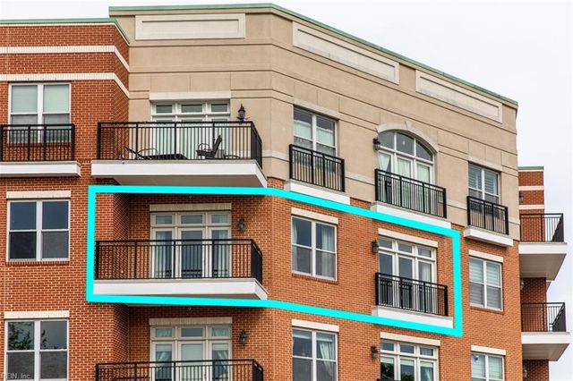 670 Town Center Dr Unit 320, Newport News, VA 23606