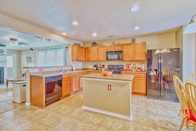9951 Carswell Peak, San Antonio, TX 78245