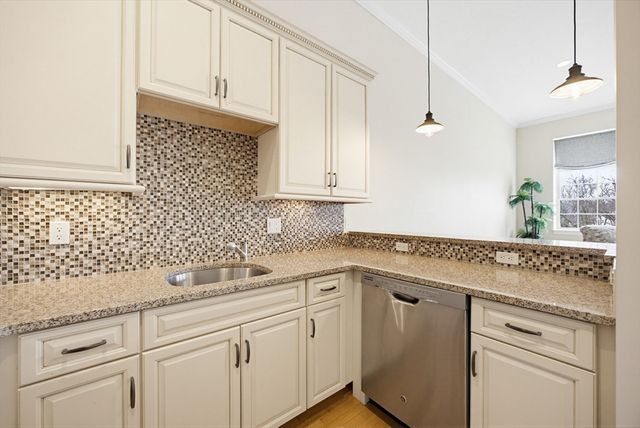 100 Nahant St 380, Wakefield, MA 01880