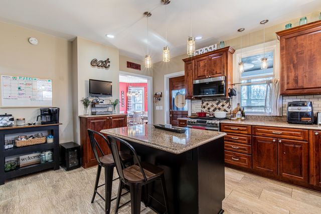 206 N Linn Street, Princeton, IL 61356