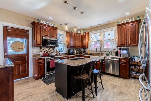 206 N Linn Street, Princeton, IL 61356