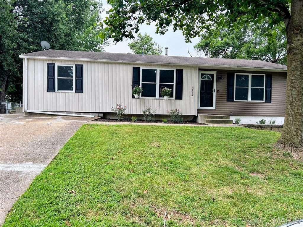 844 Cha Bern Dr, Pevely, MO 63070